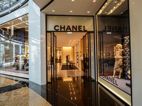 buying chanel in dubai|chanel boutique dubai mall.